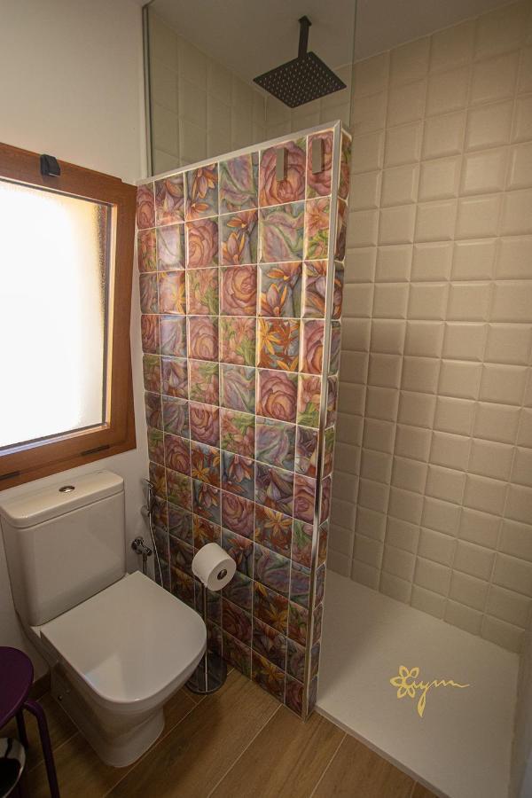Apartamentos Turisticos Abrilymarzo Caceres Bagian luar foto
