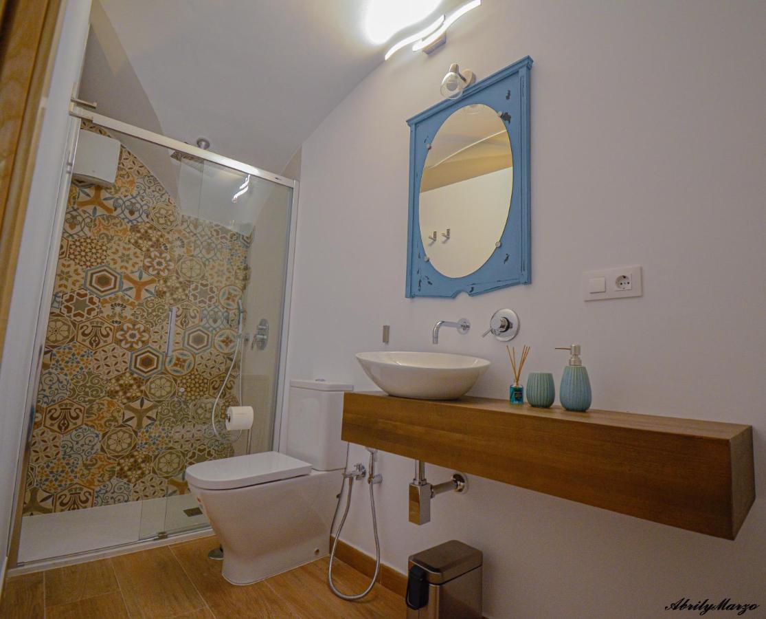 Apartamentos Turisticos Abrilymarzo Caceres Bagian luar foto